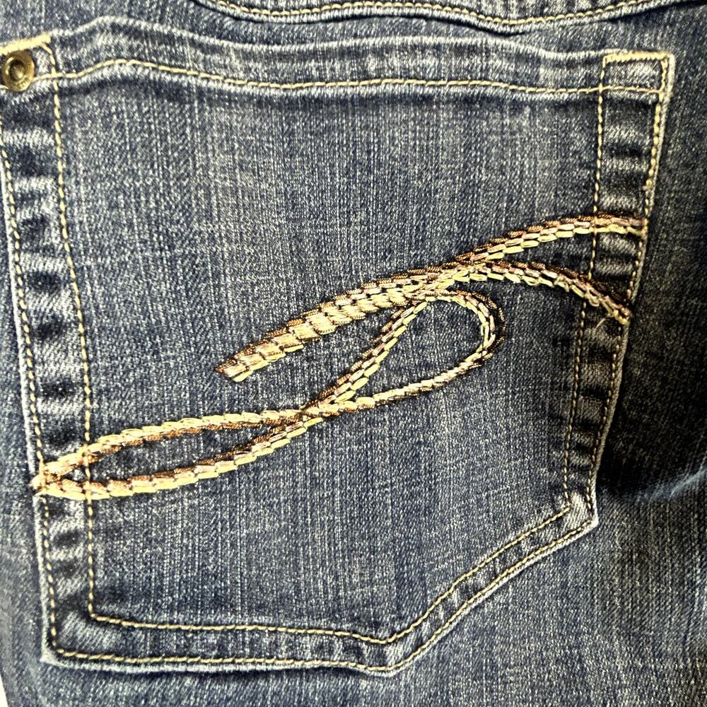 SKU2536 Venezia Women's Size 24 Light Wash Blue Denim Jeans